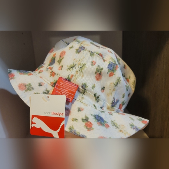BNWT Puma Reversible Bucket Hat - Picture 9 of 10